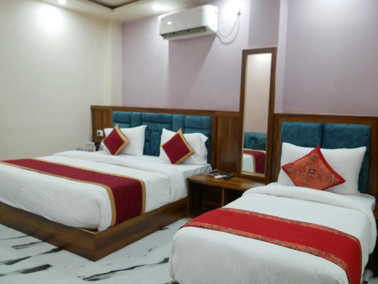 Hotel Ayushman Inn Varanasi 3*,